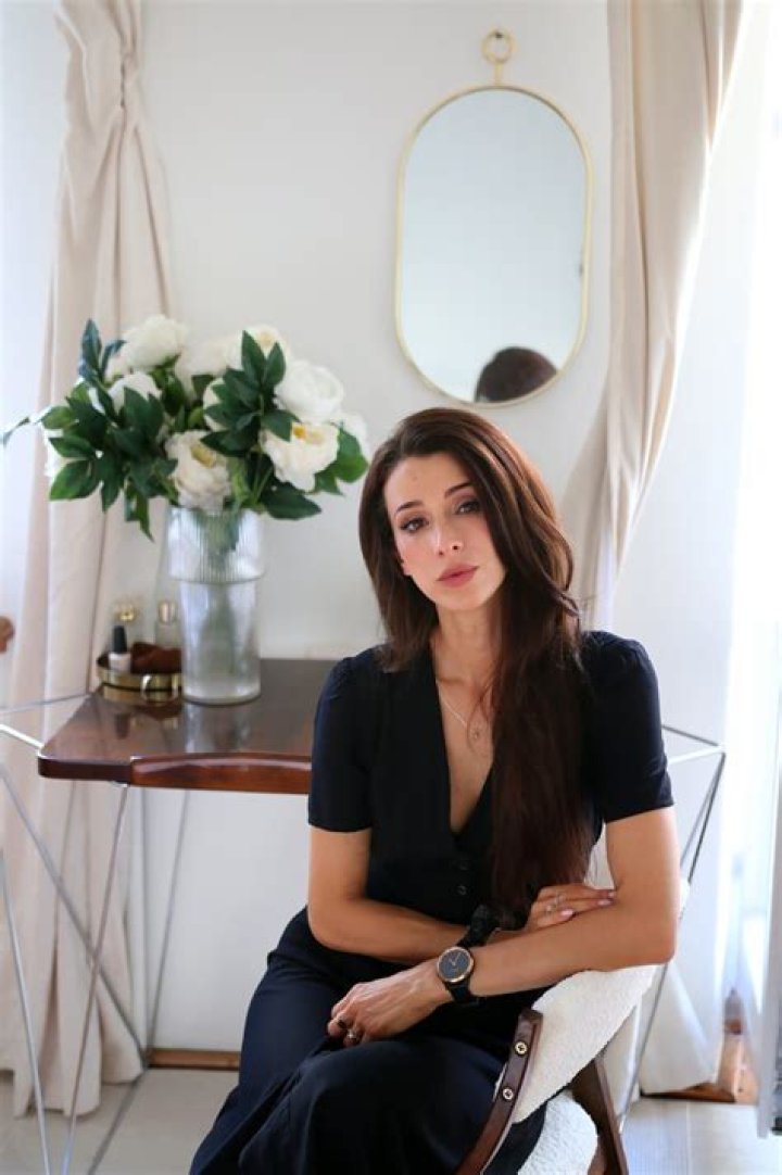 Lela Rose Erome: The Rise of a Sensational Model and Her Impact