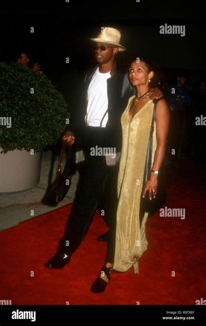 Lisa Thorner Wayans: Comedian, Actress, & More