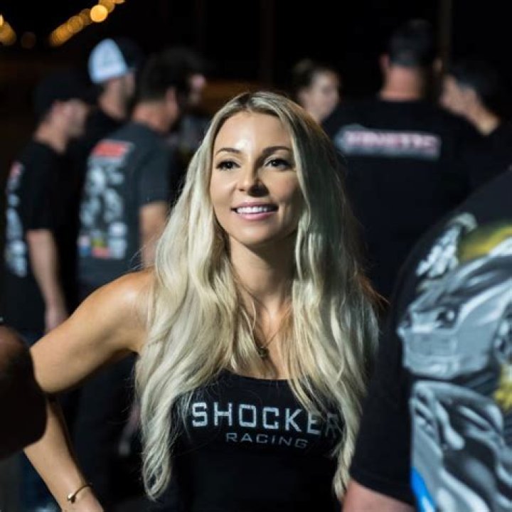 Lizzy Musi Mooresville NC - Local Music Talent