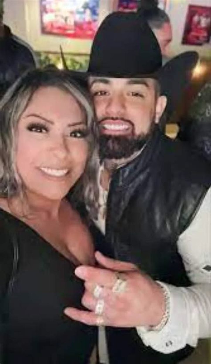 Louie the Singer's Wife: Meet [Name]