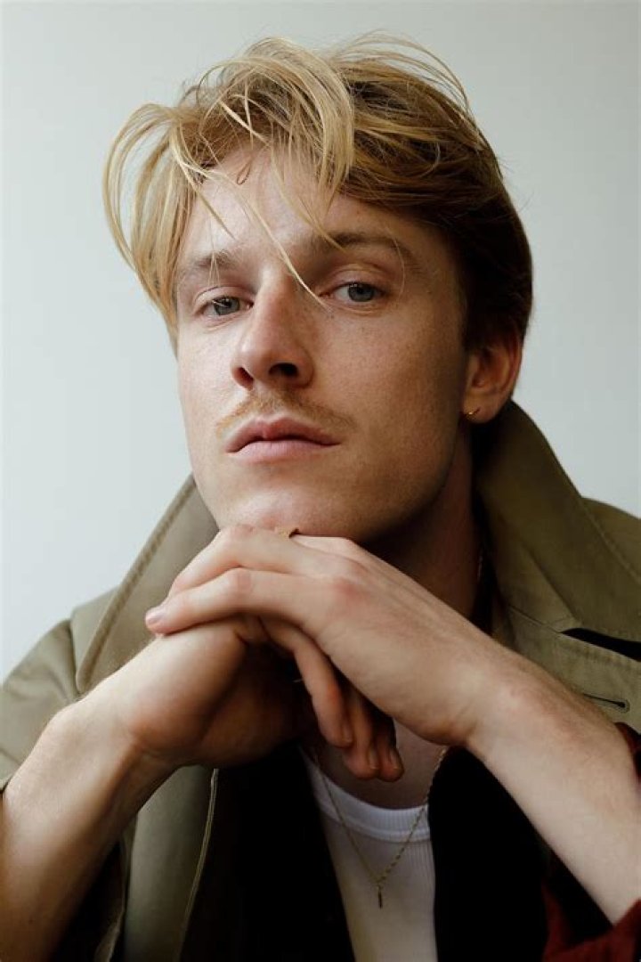 Louis Hofmann: The Rising Star of German Cinema