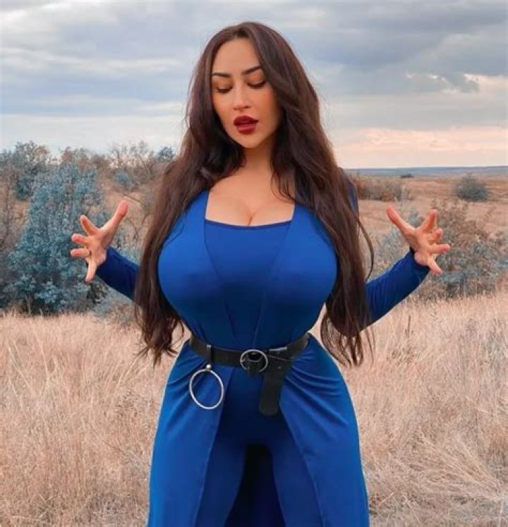 Discovering Louisa Khovanski's Age and Life Journey