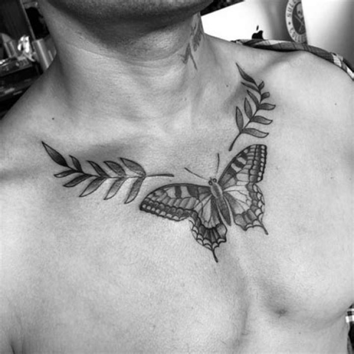 Male Collar Bone Tattoos: A Bold Fashion Statement That Stands Out