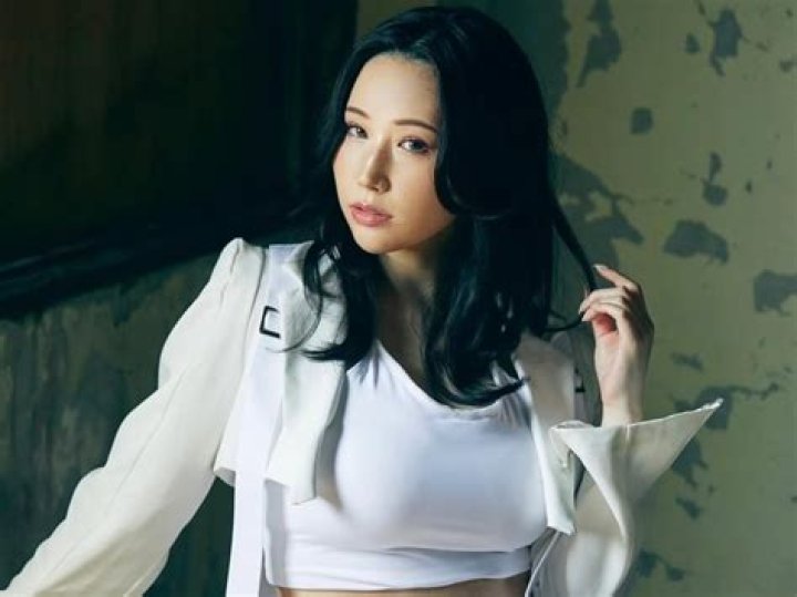 Mary Tachibanas: The Visionary Fashion Designer Redefining Style