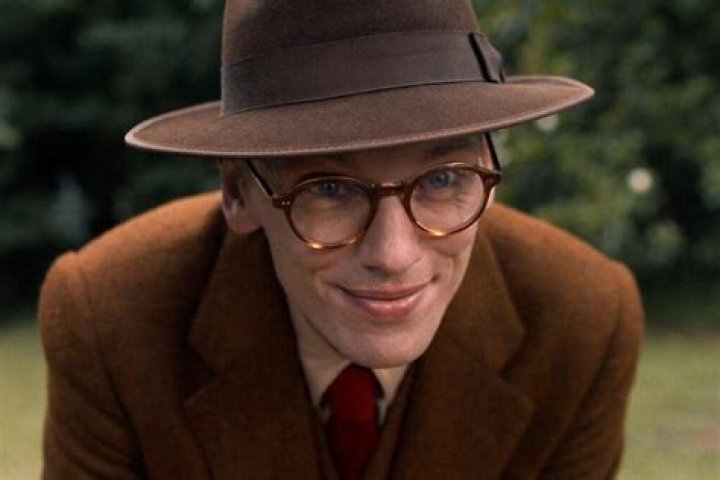 Miaz Model Real Name: Unveiling the Life and Career of a Rising Star