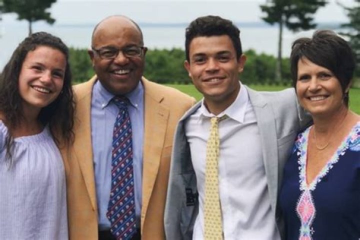 Meet Mike Tirico's Wife: A Comprehensive Look into Their Relationship