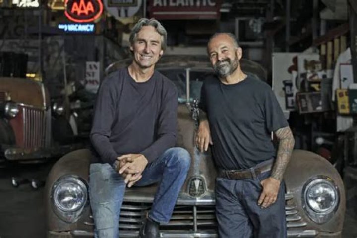 Mike Wolfe: Wikipedia &amp; More - Famous American Restaurateur