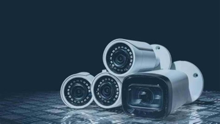 Mom and Son CCTV Video Explained Reddit: A Comprehensive Analysis