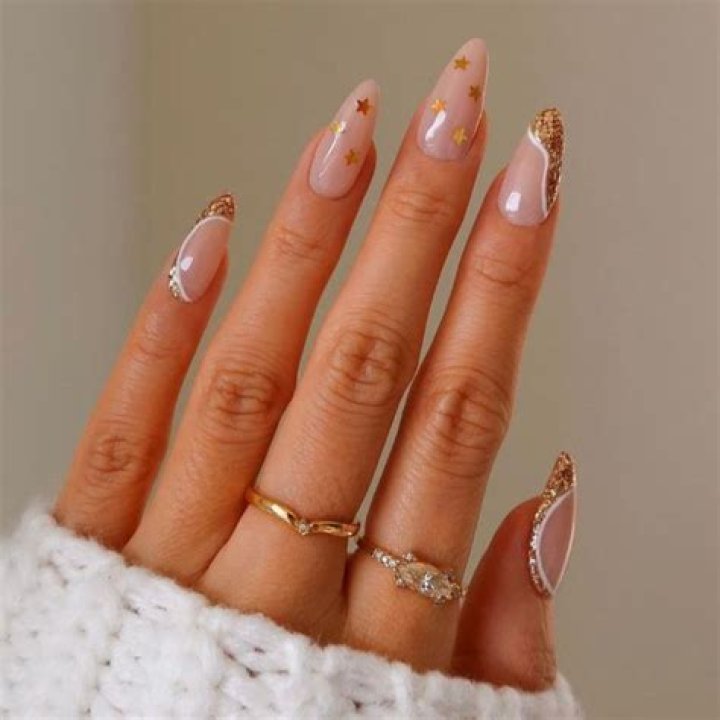 Nail Designs 2023: Trends, Tips, and Inspiration for Stunning Manicures