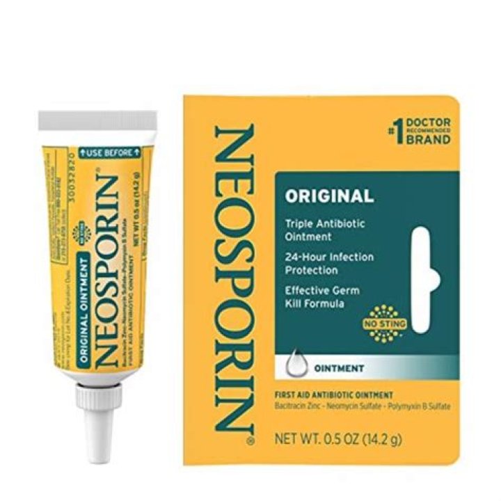 Is Neosporin Antibiotic Ointment Safe for Lips? A Comprehensive Guide