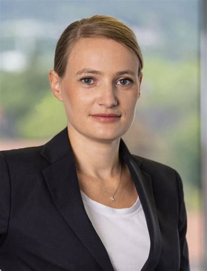 NF Frau: A Comprehensive Guide to Understanding the Phenomenon