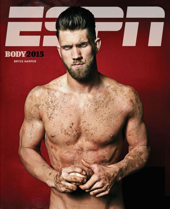 Nude NFL Players: A Deep Dive into the Controversial Topic