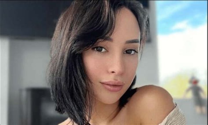 Nude Veronica Perasso: A Comprehensive Exploration