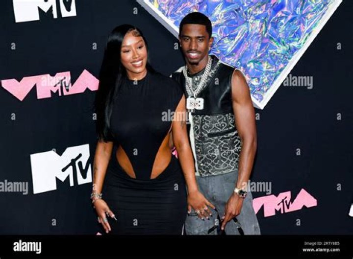 Raven Tracy Body Real: Photos & Facts