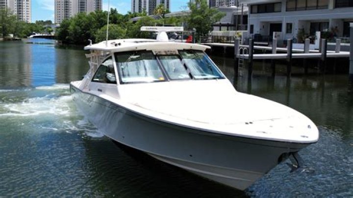Comprehensive Reviews of Grady White Boats: Why They Are a Boater's Dream