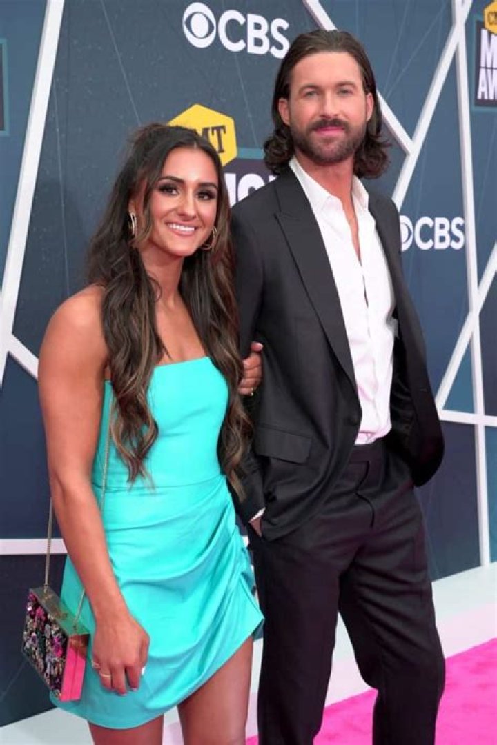 Riley Green Wife: The Untold Story of the Country Star's Love Life