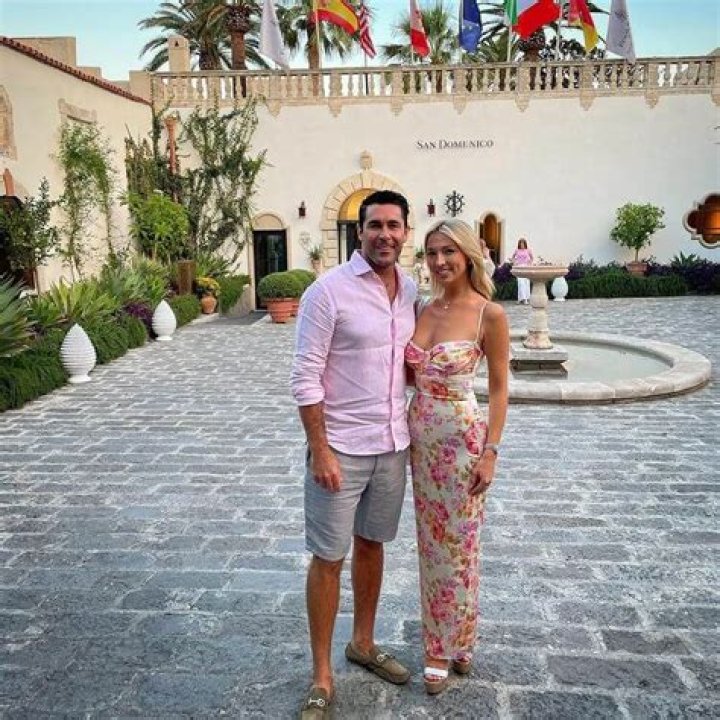 Who is Rob Schmitt's Wife? Discover the Life and Story Behind the Woman Standing Beside a Beloved Icon