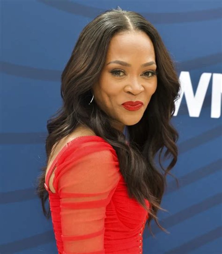 Robin Givens: A Journey of Resilience and Triumph