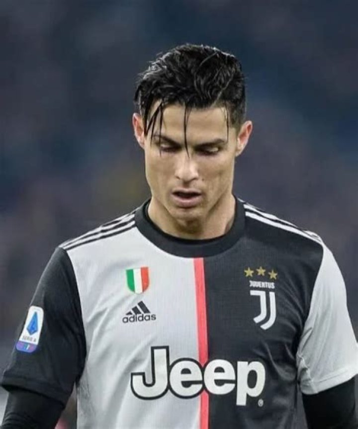Ronaldo's Juventus Hair: A Look at His Iconic Styles