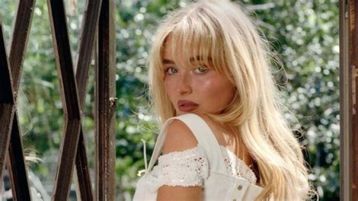 Sabrina Carpenter: The Rising Star and Misunderstood Headlines