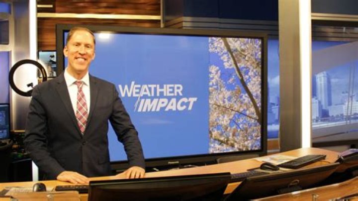 What is the Salary of a News Meteorologist? An In-Depth Guide