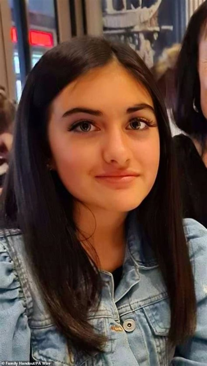 Semina Halliwell: A Rising Star in the World of Entertainment