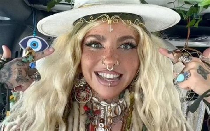 Shanin Blake OnlyFans: Exploring the Rising Star's Journey