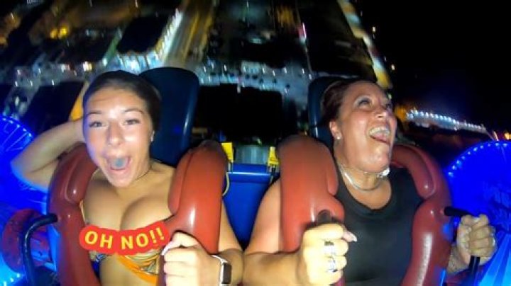 OMG! Slingshot Ride Nip Slip!