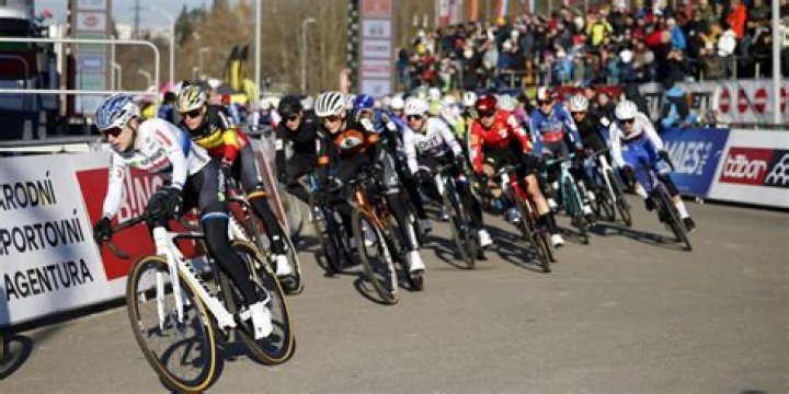 Unveiling the Allure of Subhashree Sahu: A Look into Her Hotpic Moments