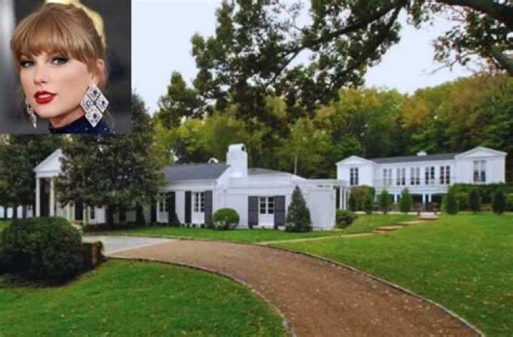 Taylor Swift's House: A Glimpse into the Homes of the Pop Icon