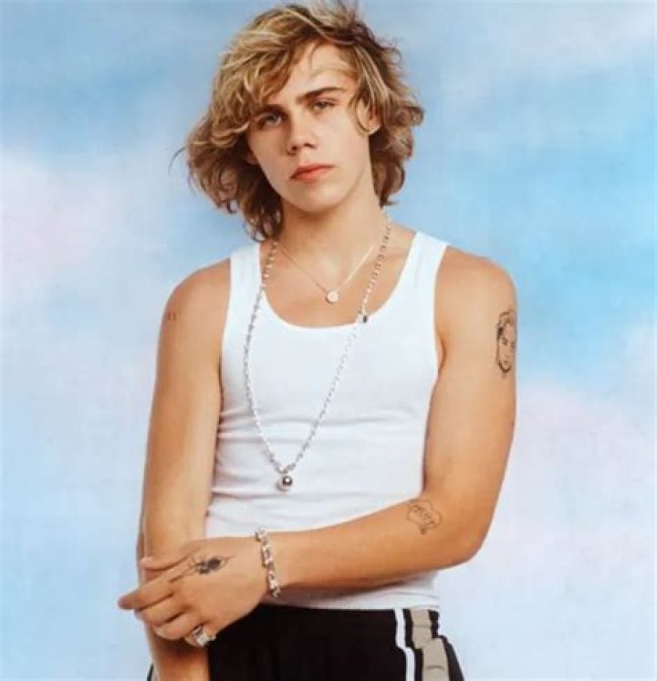 The Kid Laroi Age: Exploring the Rise of a Young Music Phenomenon