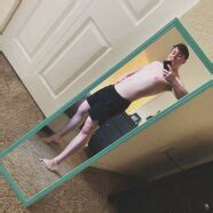 Thomas Sanders Bulge: The Inside Story of a Viral Phenomenon