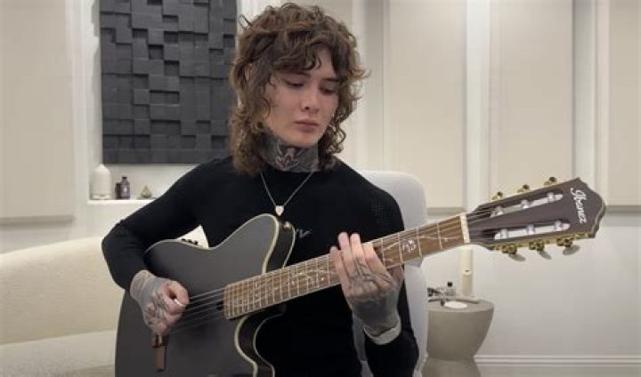 Tim Henson's Girlfriend: A Closer Look at Their Relationship and Journey