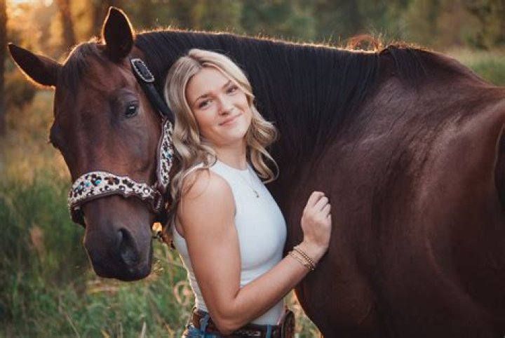 Tori Moore: The Rising Star in the Music Industry