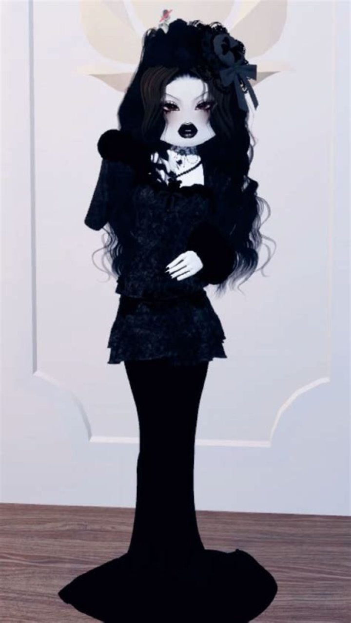 Trad Goth Dress to Impress: Embrace the Dark Elegance