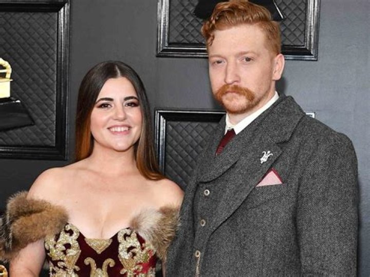 Tyler Childers' Wife: Meet [Wife's Name]