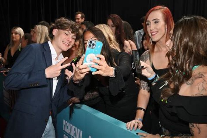 Unveiling the Mystery of Maddox Batson's Girlfriend: Everything You Need to Know