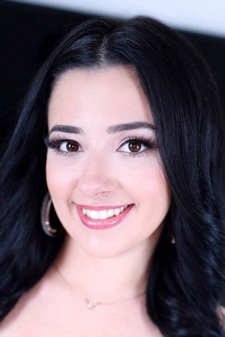 Vanessa Marie: Inspiring Stories & More