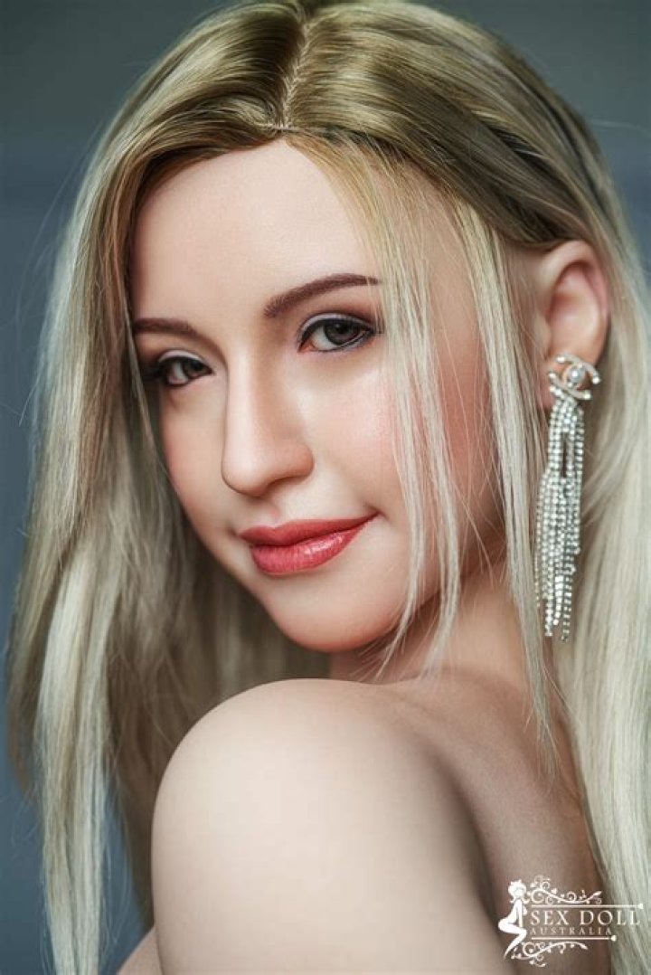 Discover the World of Voyeur Dolls: A Comprehensive Guide