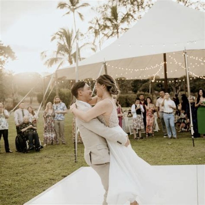 Wedding Annie Lowrey: A Comprehensive Guide to Her Wedding Journey