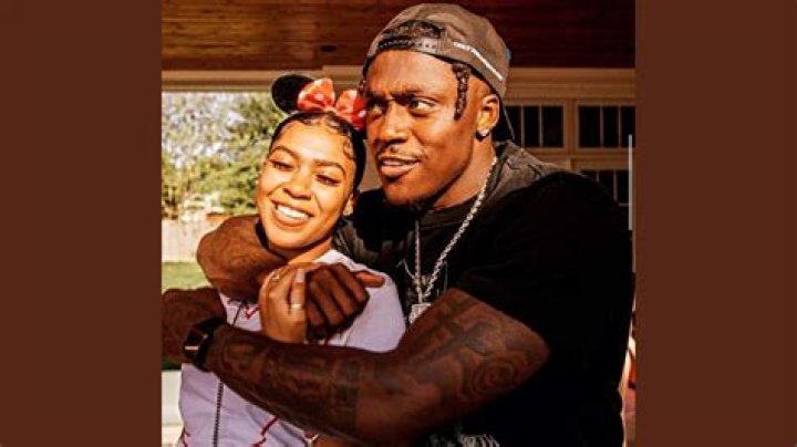 AJ Brown Wife: Who Is She and Everything You Need to Know