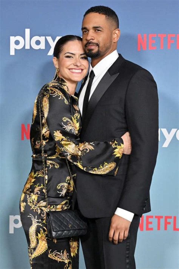 Who is Damon Wayans' Wife? Discover the Woman Behind the Comedian