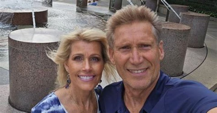 Meet the Partner of Renowned Actress Kathleen Turner