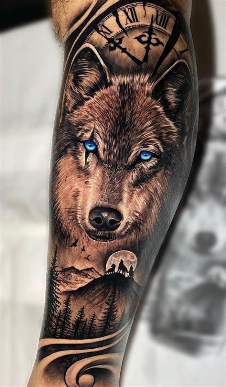 25+ Striking Wolf Tattoo Designs for the Alpha Male